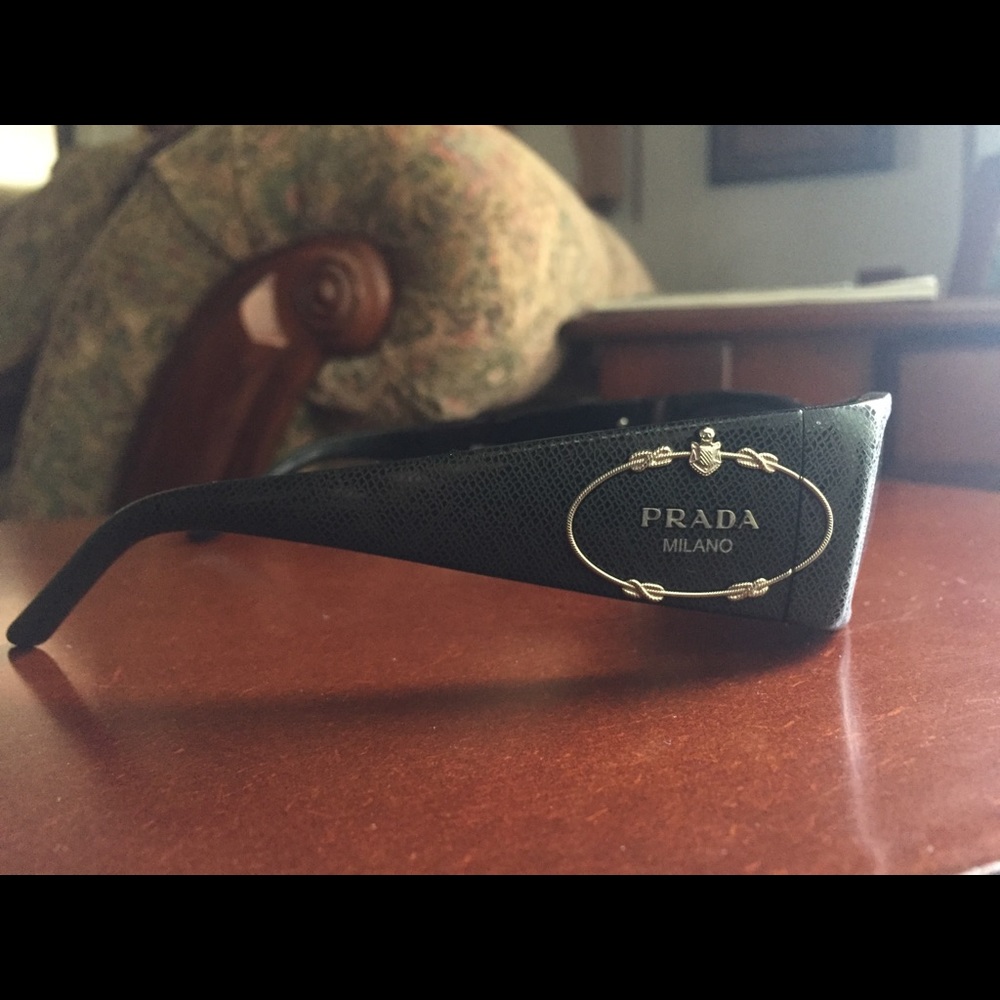 Prada logo glasses